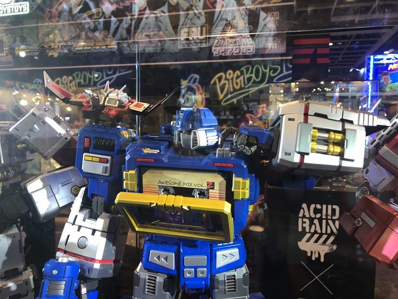 ACG 2018   Toys Alliance MAS 03 Soundwave Full Color Testshot Photos 01 (1 of 15)